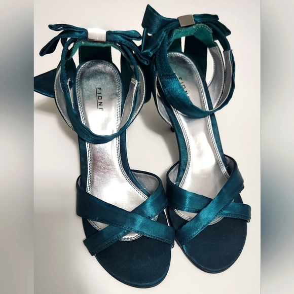 Fioni Satin Heels - Picture 1 of 7